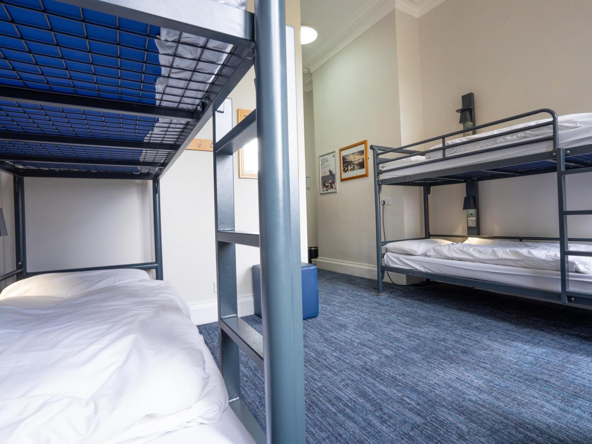 Yha Hostel *